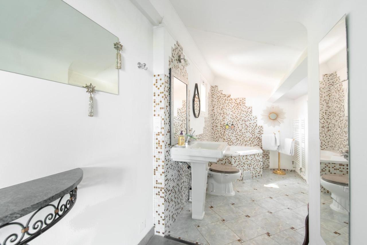 קסיס Chambres D'Hotes Astoria Villa מראה חיצוני תמונה